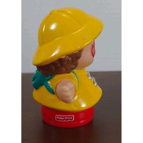 Fisher Price Little People Maggie School Girl Glasses Yellow Raincoat Brown Hair - Picture 4 of 6